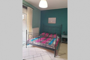 central studio very close to the port of Volos